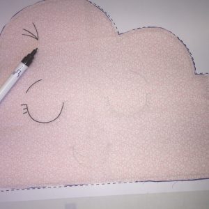 Réalisez le dessin du visage de votre coussin en tissu PPMC